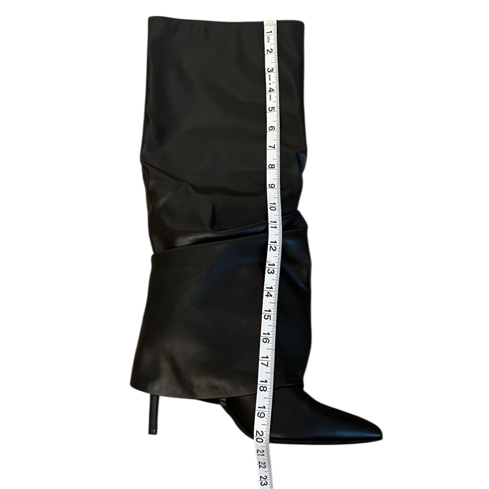 New-Chic Black Slouchy Ruched faux Leather Knee-High Boots Size: 9 - Picture 3 of 9